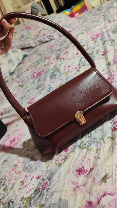 Сумка бордовая в хорошем состоянии