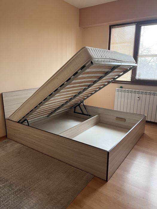 Спалня с матрак и подматрачно170/200