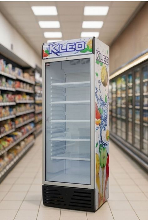 Витринный холодильник- Kleo