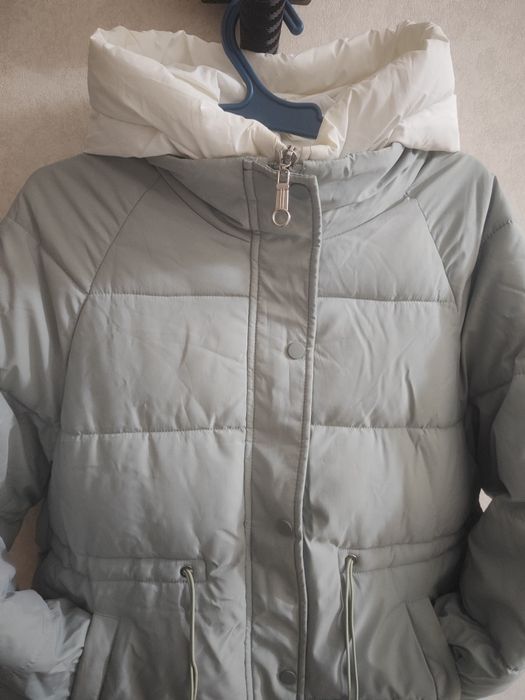 Продам новую куртку