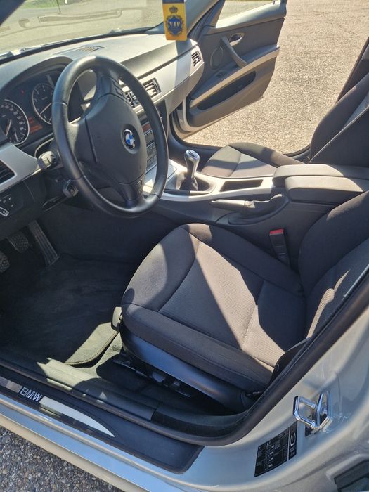 BMW 318i E91 Facelift sau Schimb