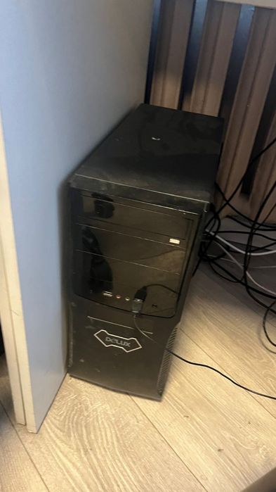 Компьютер( МОНИТОР, БЛОК)