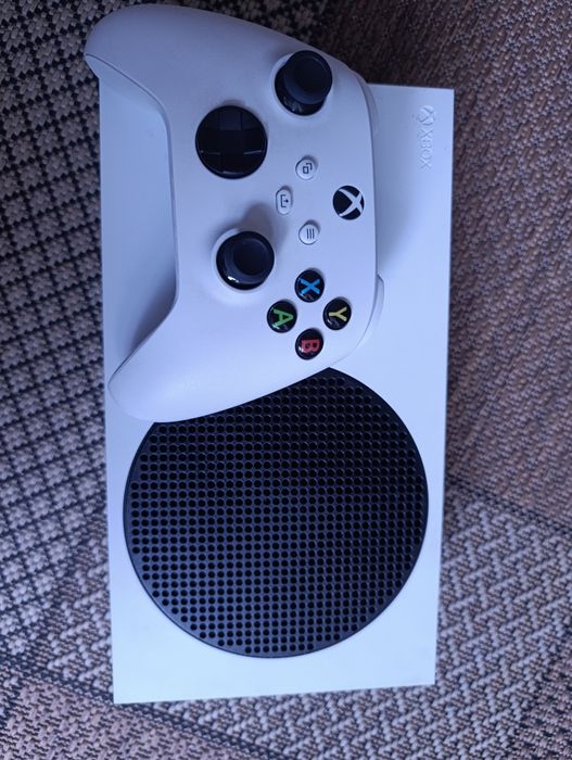Приставка Xbox Series S