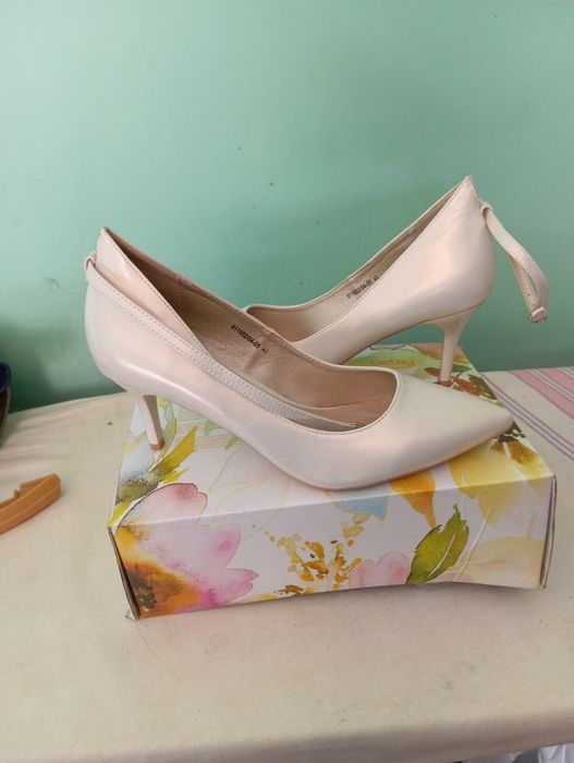 Свадебное платье.