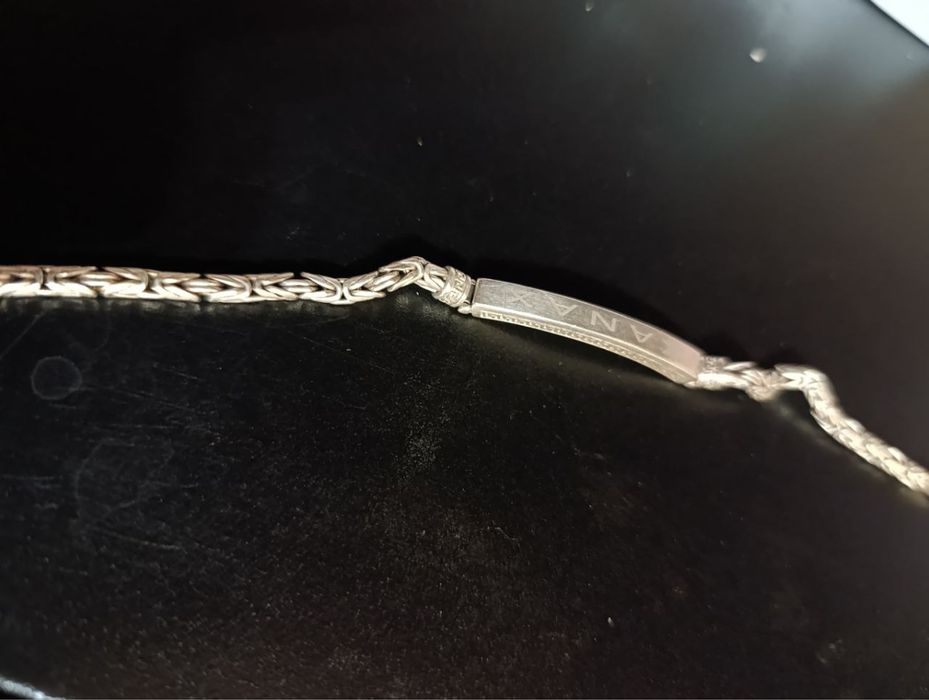 Продается серебренный браслет серебро