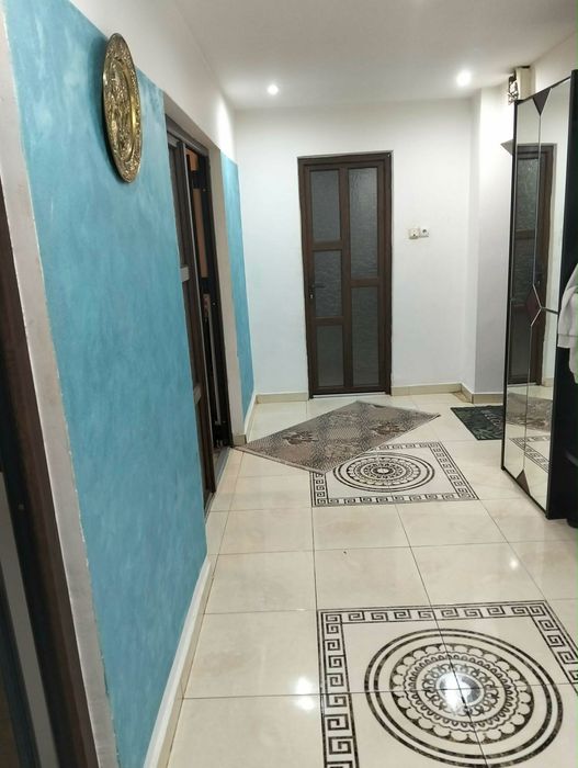 Apartament cu 3 camere, complet mobilat și utilat, gata de mutare.