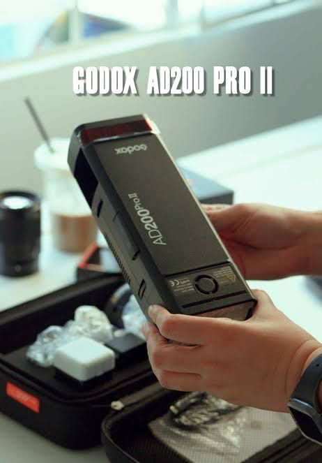 Godox AD 200 Pro II (2). Новая.