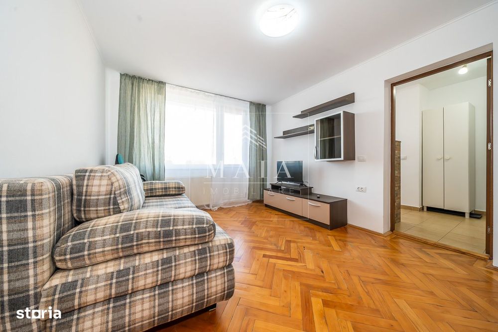 Apartament 2 camere renovat, balcon, Milea - politie