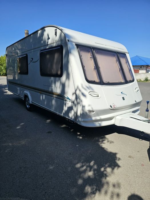 Rulota Elddis avanti