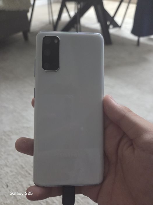 Samsung s20 128gb