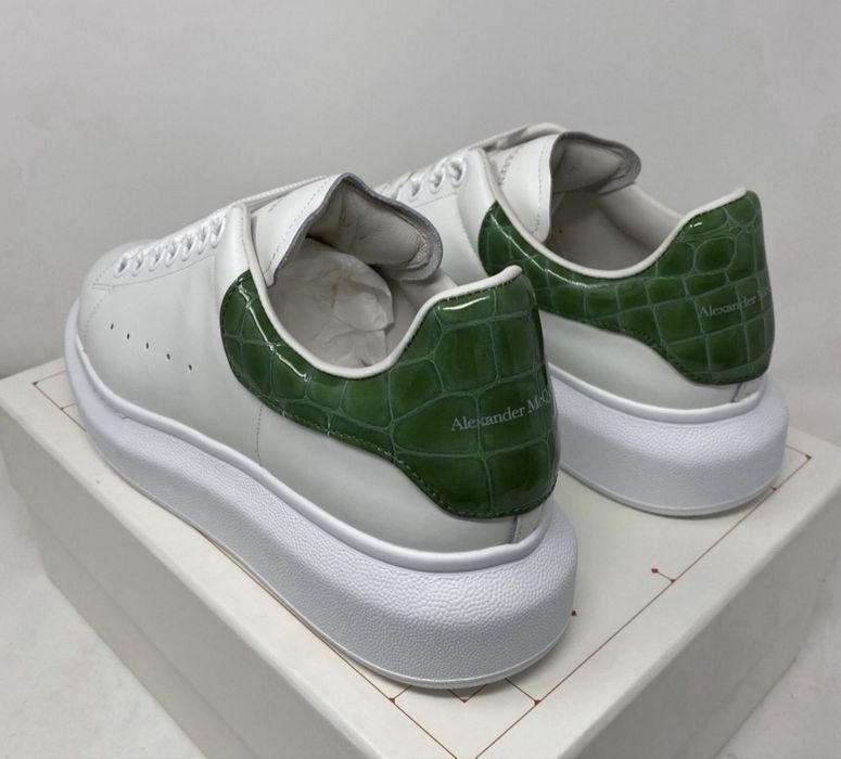 Alexander McQueen 43