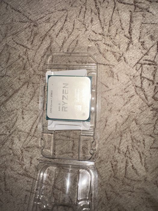 Процессор AMD Ryzen 7 5700X