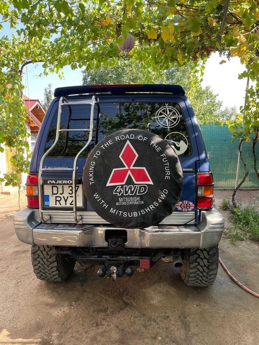 Vand Mitsubishi Pajero
