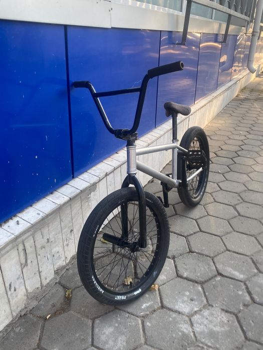 Продам бмх срочно