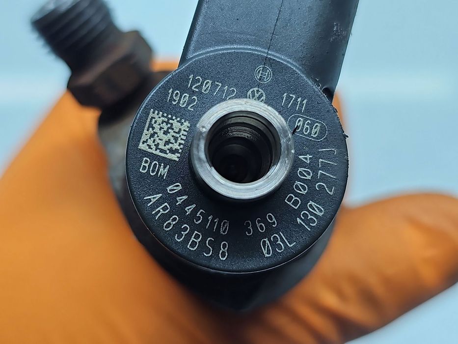 Injector AUDI A4 (8K2, B8) [Fabr 2008-2015] 03L130277J, 0445110369 2.0