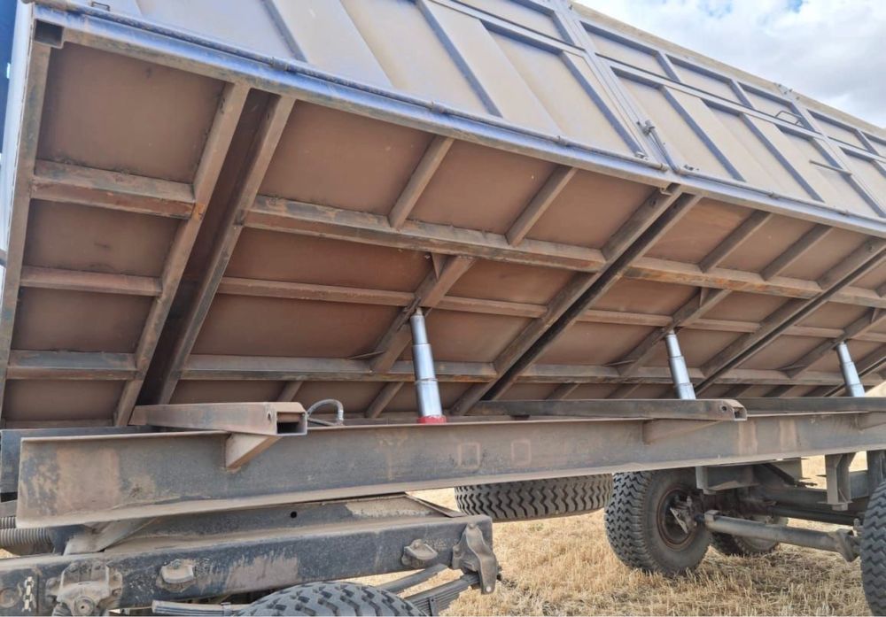 СРОЧНО продам прицеп ПТС-12