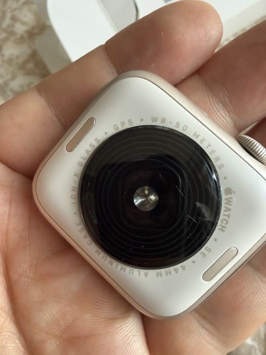 Apple Watch SE 2 44mm