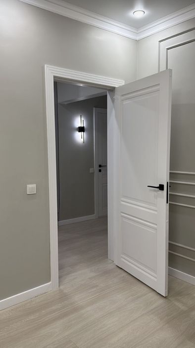 Двери по 5тыс продам