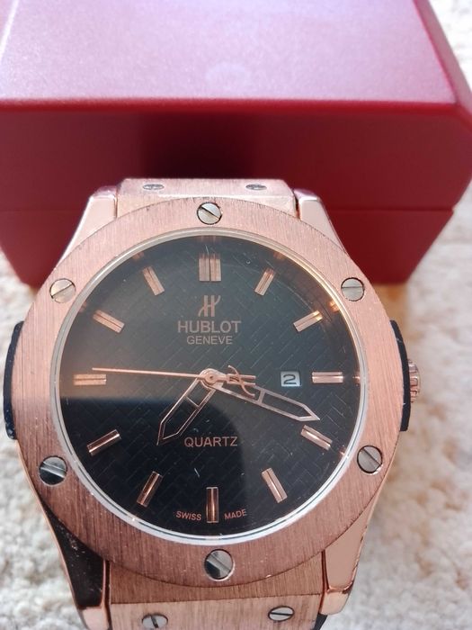 Наручные часы HUBLOT