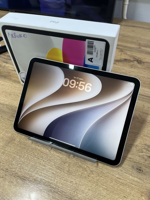 Планшет Apple IPad A16 EAC