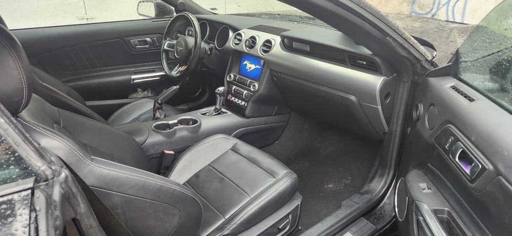 2022. .Ford Mustang Cabrio Ecoboost.2,3 /2022