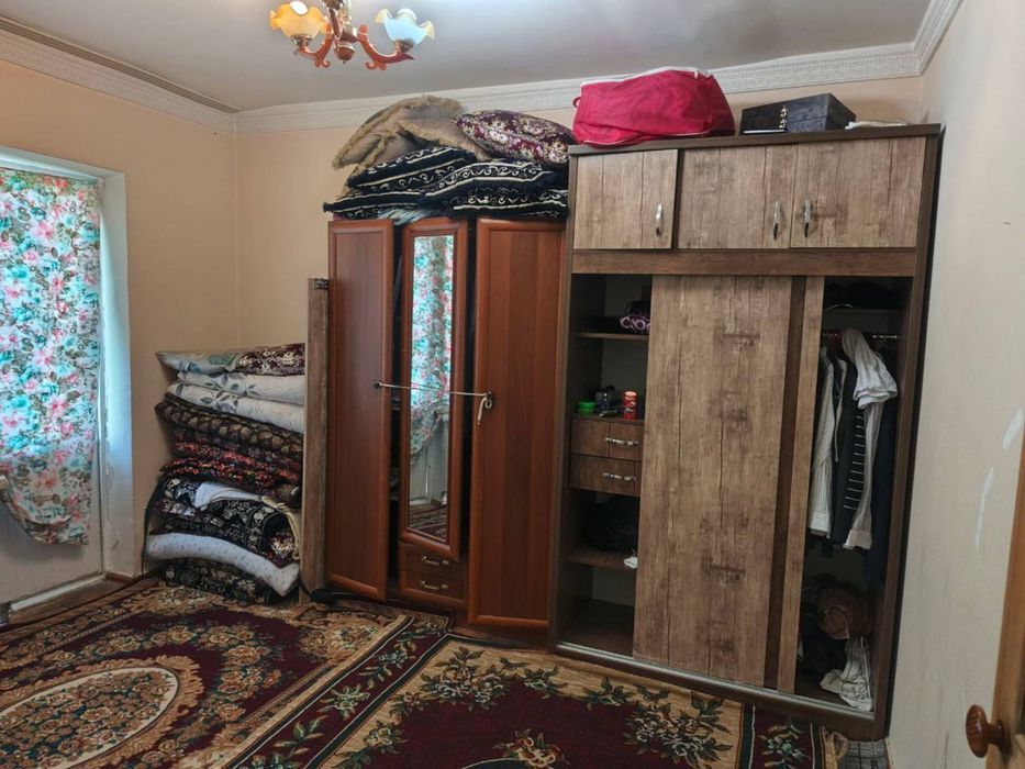 Продается 2 х комнатная квартира Кибрай центр Хокимият