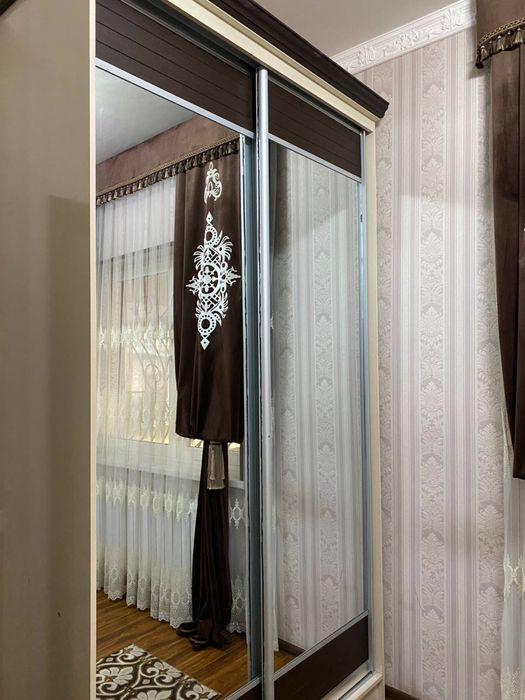 Ховли Сотилади обмен на премиум авто имеется