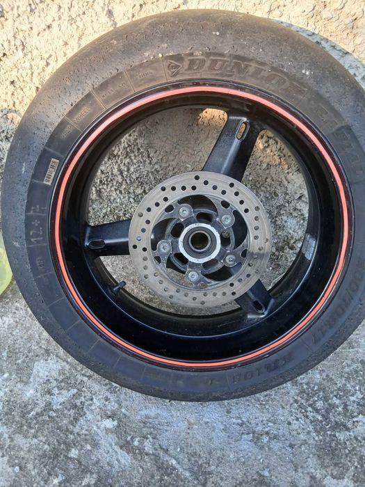 Задна джанта за suzuki gsxr K4 1000