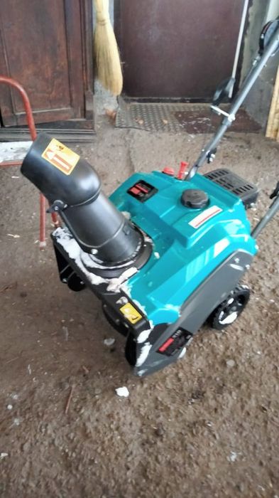 Снегоуборочная машина.