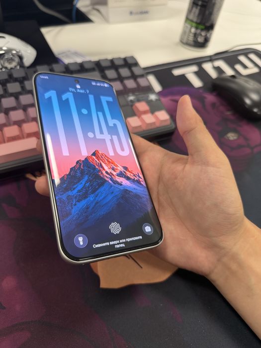 Infinix note edge 5G 8+8/256
