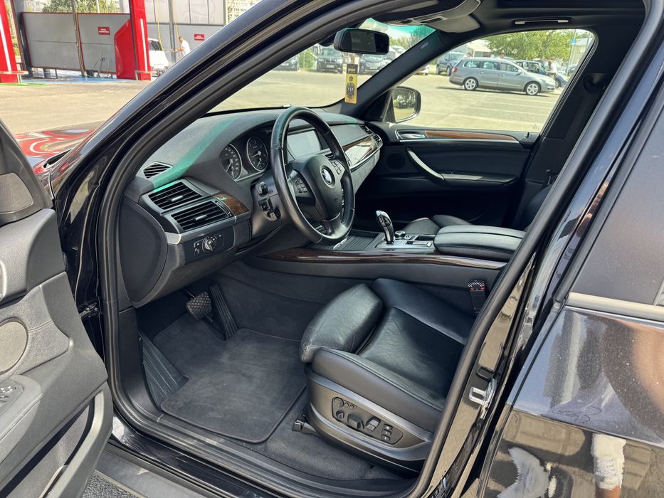 Vând BMW X5 LCI (2012), 3.0 Diesel, preț redus!