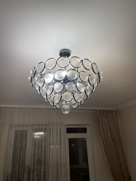 Люстра в гостинную