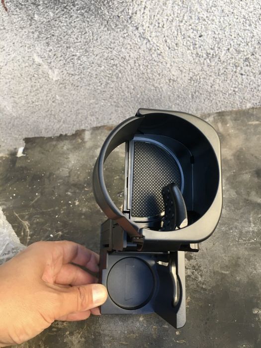 Намалям!Cup Holder-Mercedes W211,C219CLS/E-class(поставка за чаша)