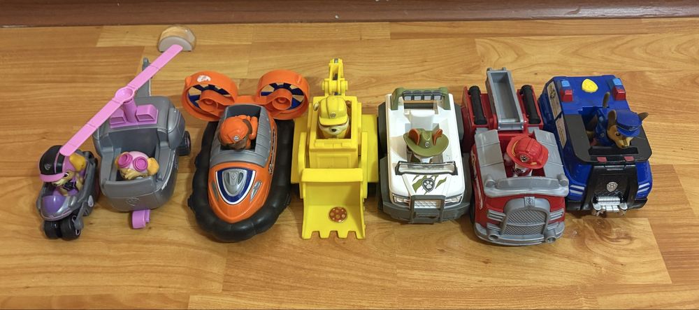 Кула Пес Патрул + фигурки и превозни средства