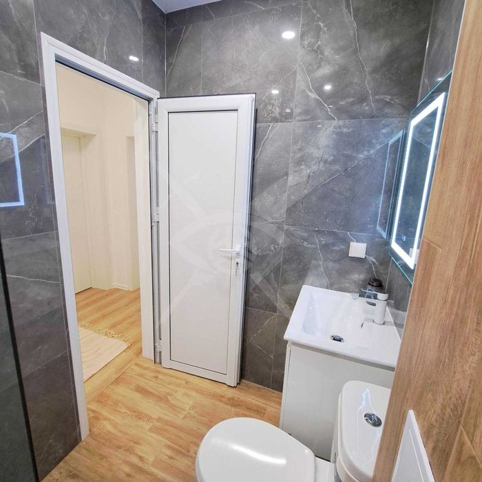 Продава се Двустаен апартамент в Пловдив, Христо Смирненски - 84 кв.м за 1655 €/кв.м - Снимка #11