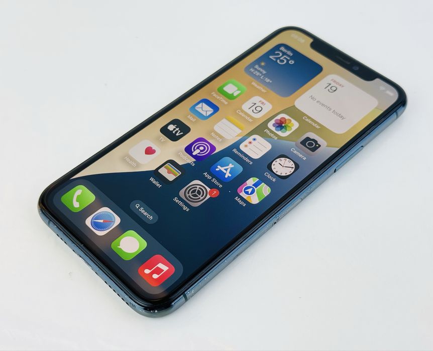 Apple iPhone 11 Pro 64GB Midnight Green Отличен! Гаранция!