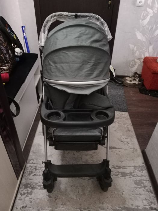 Продам коляску весна-лето