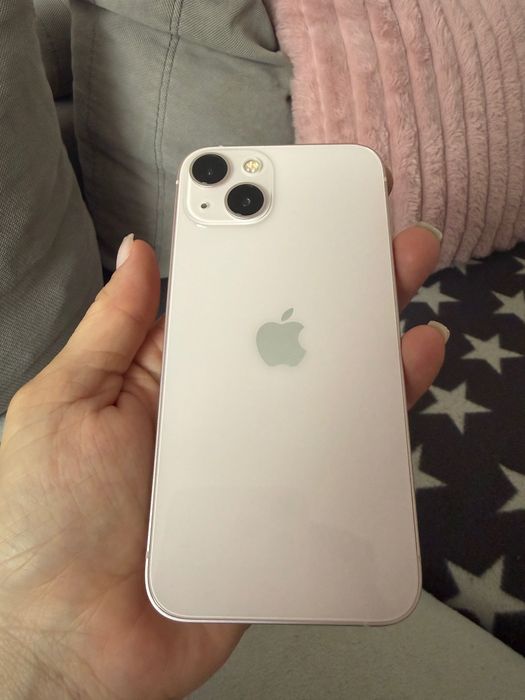 iPhone 13- pink