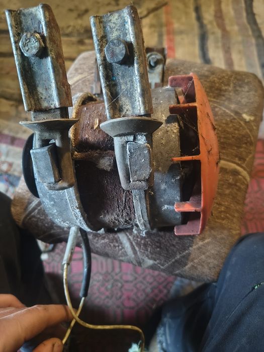 Vând motor mașină de spălat