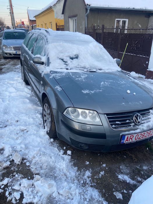 Passat b5.5,1.8t AWT,faruri,jante,bara fata cu spalatoare,aripi,stopur