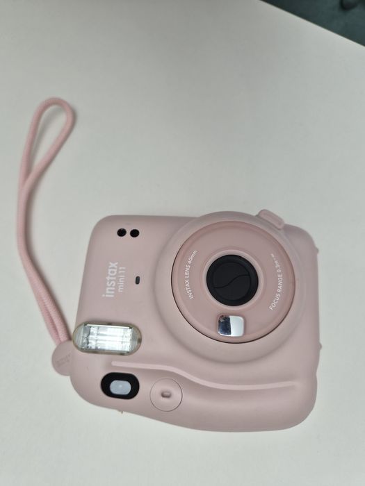 фотоапарат Fujifilm - instax mini 11, розов