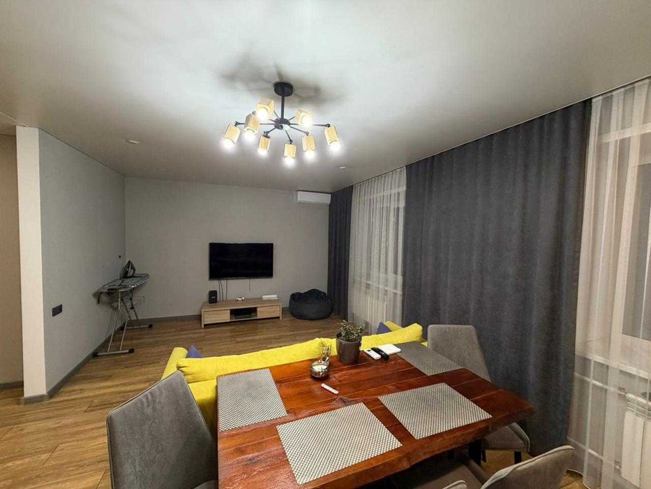 Продам евро 2-ку в центре