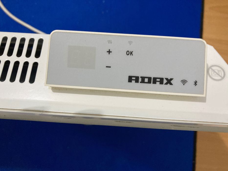 Радиатор за баня ADAX Clea H 10 KWT – 1000W, Wi-Fi, стъклен панел