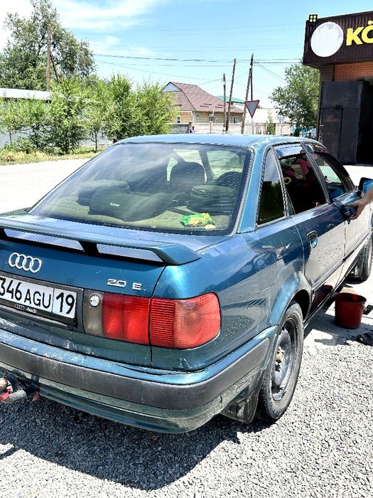 Продам Ауди 80B4