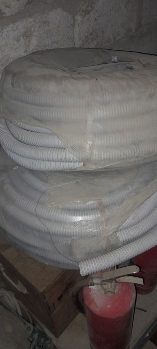 Продается гофра 32мм