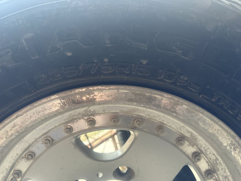 Продам балоны 235/75/15