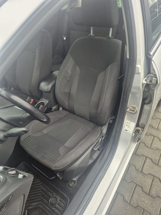 Vând Ford Fiesta diesel