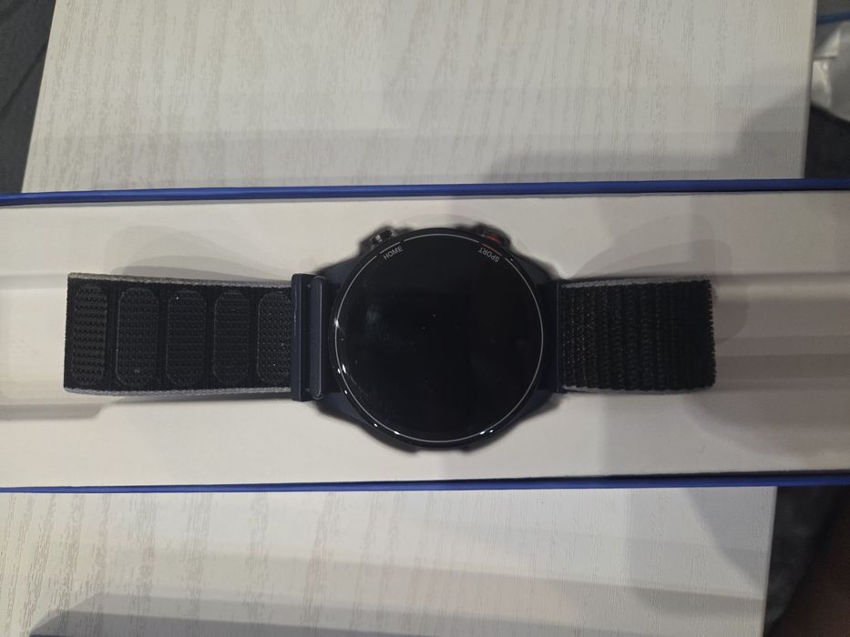 Смарт часовник Mi Watch