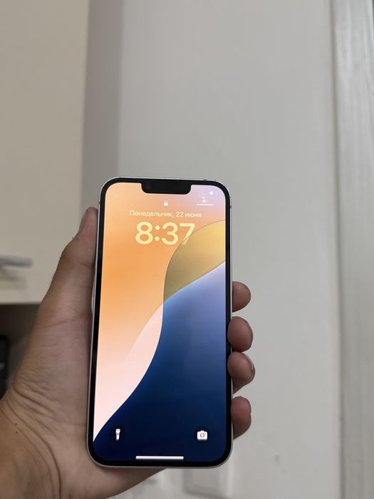 Продам Iphone 14