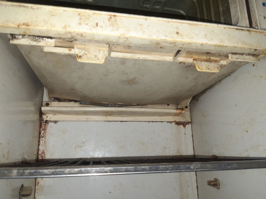 Холодилник Саратов